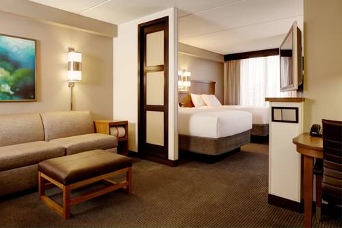 Imagen de la habitación del Hotel Hyatt Place Topeka. Foto 8