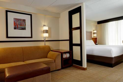 Imagen de la habitación del Hotel Hyatt Place Topeka. Foto 9