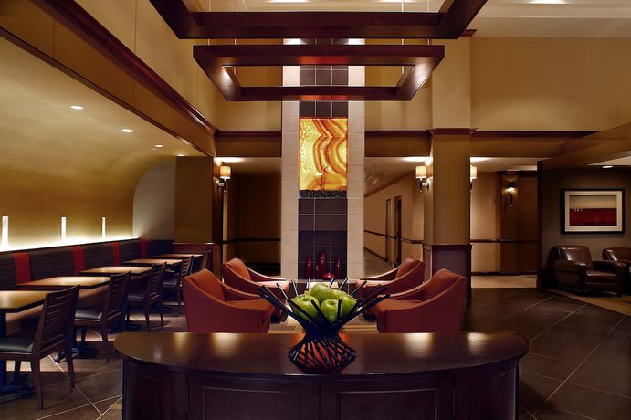 Imagen del bar/restaurante del Hotel Hyatt Place Utica. Foto 1