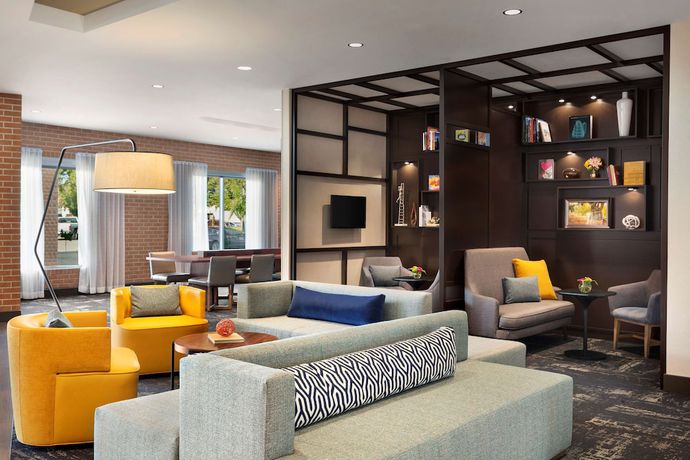 Imagen de los interiores del Hotel Hyatt Place Vacaville. Foto 19