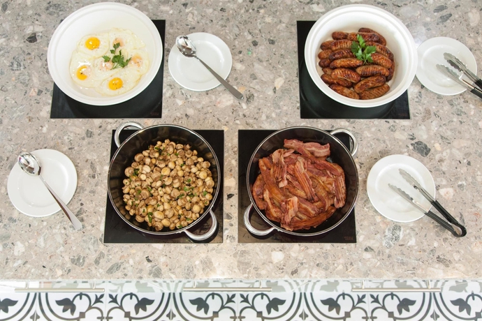 Imagen del bar/restaurante del Hotel Hyatt Place West London Hayes. Foto 5