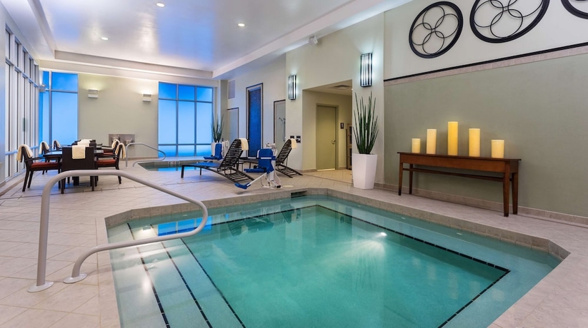 Imagen de la piscina del Hotel Hyatt Place West Palm Beach/downtown. Foto 19