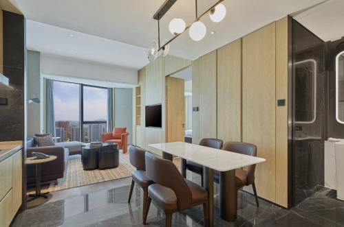 Imagen de la habitación del Hotel Hyatt Place Yantai Development Zone. Foto 9