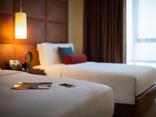 Imagen de la habitación del Hotel Hyatt Regency Al Kout Mall. Foto 7