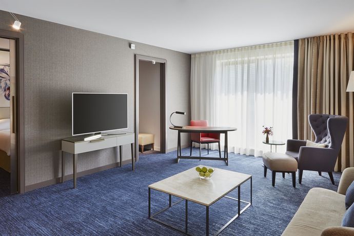 Imagen de la habitación del Hotel Hyatt Regency Amsterdam. Foto 23