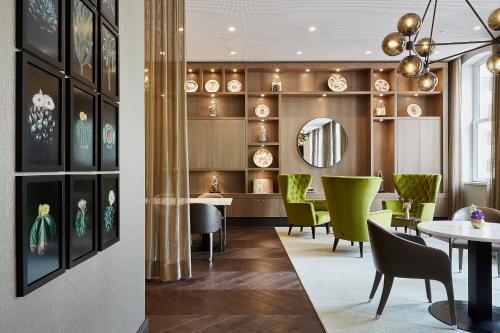 Imagen de la habitación del Hotel Hyatt Regency Amsterdam. Foto 12