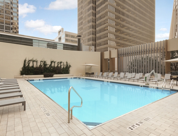 Imagen de la piscina del Hotel Hyatt Regency Atlanta Downtown. Foto 12