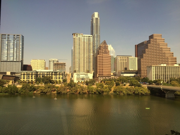 Imagen de la habitación del Hotel Hyatt Regency Austin. Foto 7