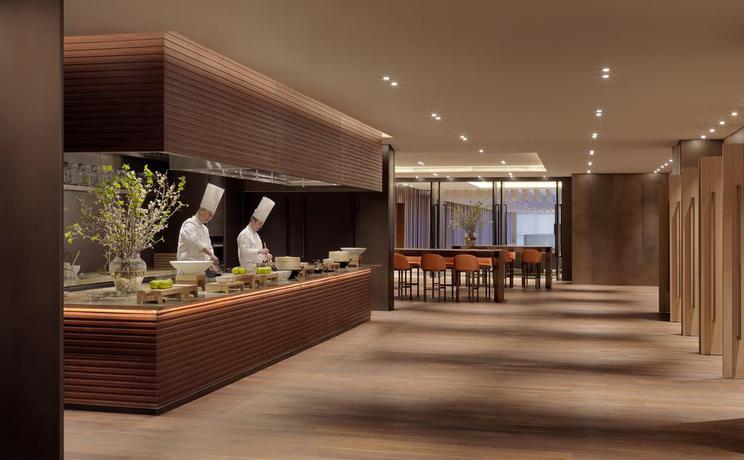 Imagen del bar/restaurante del Hotel Hyatt Regency Beijing Wangjing. Foto 2