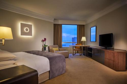 Imagen de la habitación del Hotel Hyatt Regency Belgrade. Foto 16