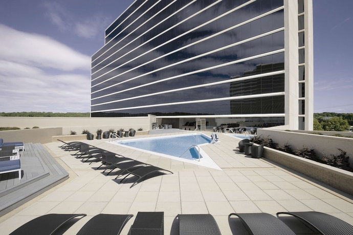 Imagen de la piscina del Hotel Hyatt Regency Birmingham-the Wynfrey. Foto 19