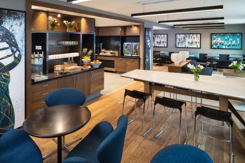 Imagen del bar/restaurante del Hotel Hyatt Regency Bloomington - Minneapolis. Foto 3