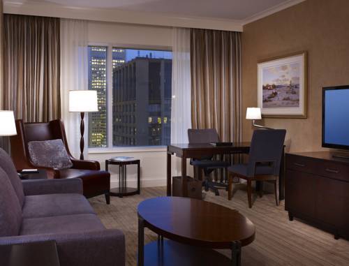 Imagen de la habitación del Hotel Hyatt Regency Calgary. Foto 5