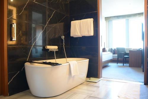 Imagen de la habitación del Hotel Hyatt Regency Changchun. Foto 5