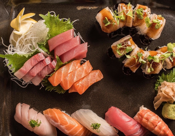 Imagen del bar/restaurante del Hotel Hyatt Regency Chicago. Foto 4