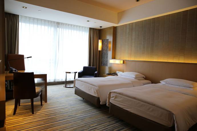 Imagen de la habitación del Hotel Hyatt Regency Chongqing. Foto 6