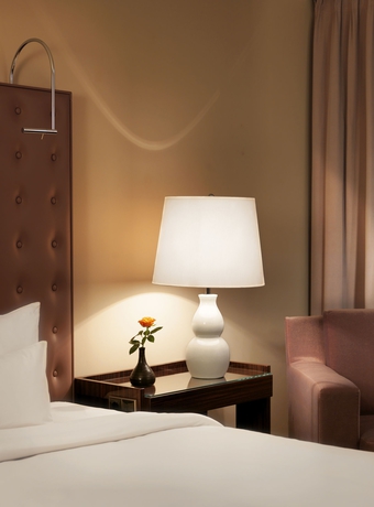 Imagen de la habitación del Hotel Hyatt Regency Cologne. Foto 10