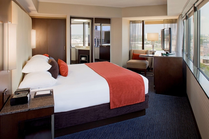 Imagen de la habitación del Hotel Hyatt Regency Columbus. Foto 9