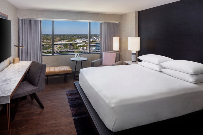Imagen de la habitación del Hotel Hyatt Regency Columbus. Foto 11