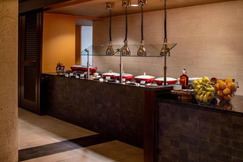 Imagen del bar/restaurante del Hotel Hyatt Regency Crystal City at Reagan National Airport. Foto 4
