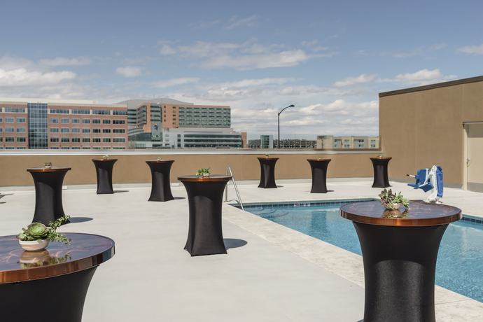 Imagen de la piscina del Hotel Hyatt Regency Denver Anschutz Medical Campus. Foto 20