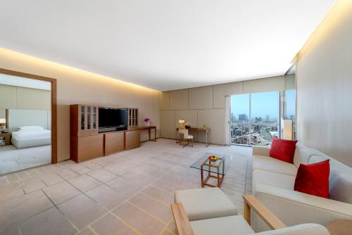 Imagen de la habitación del Hotel Hyatt Regency Dubai Creek Heights. Foto 15