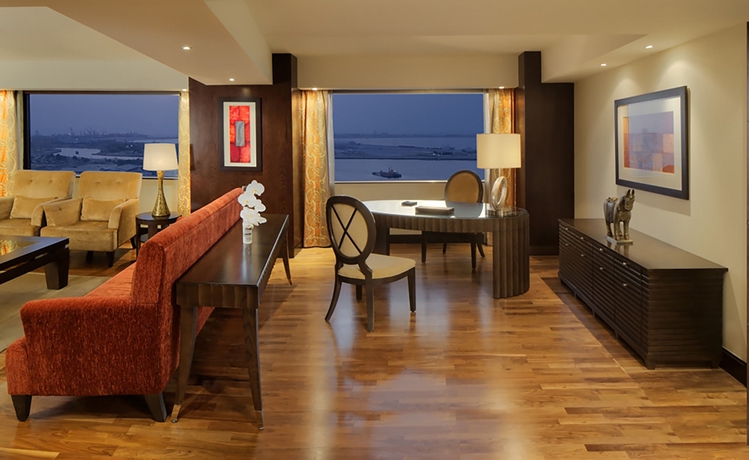 Imagen de los interiores del Hotel Hyatt Regency Dubai. Foto 4