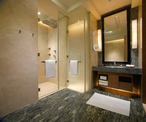 Imagen de la habitación del Hotel Hyatt Regency Guiyang. Foto 11