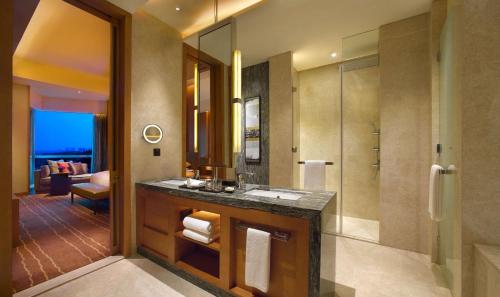 Imagen de la habitación del Hotel Hyatt Regency Guiyang. Foto 17