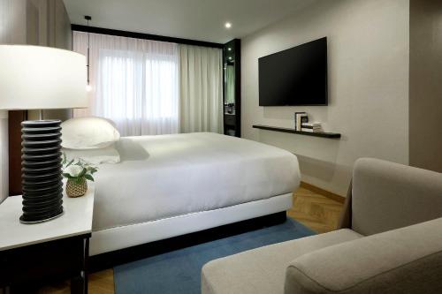 Imagen de la habitación del Hotel Hyatt Regency Hesperia Madrid. Foto 6