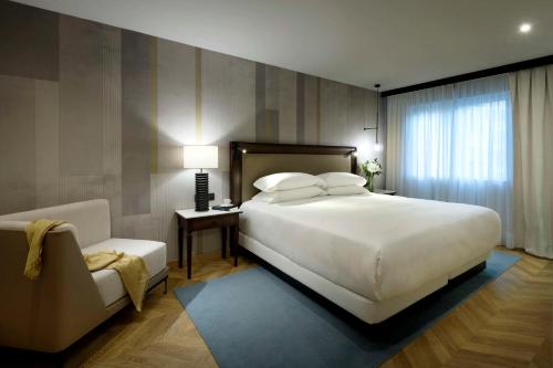 Imagen de la habitación del Hotel Hyatt Regency Hesperia Madrid. Foto 9