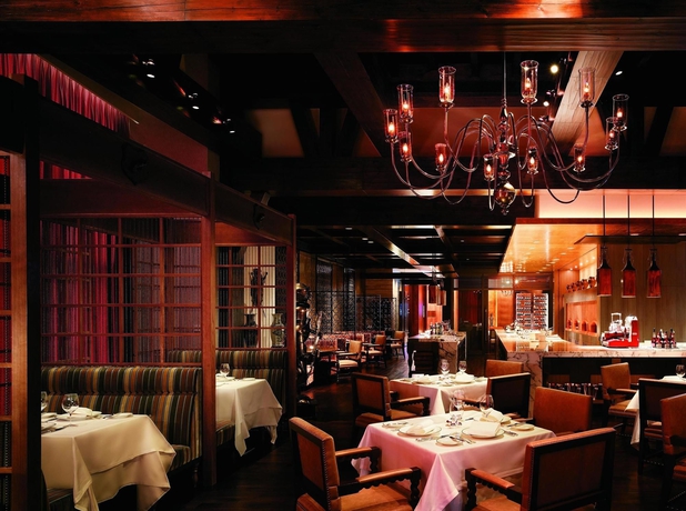 Imagen del bar/restaurante del Hotel Hyatt Regency Hong Kong, Tsim Sha Tsui. Foto 2
