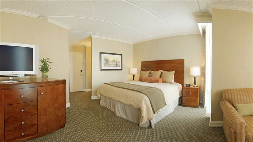 Imagen de la habitación del Hotel Hyatt Regency Houston West. Foto 3