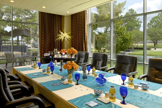 Imagen de los interiores del Hotel Hyatt Regency Houston West. Foto 13