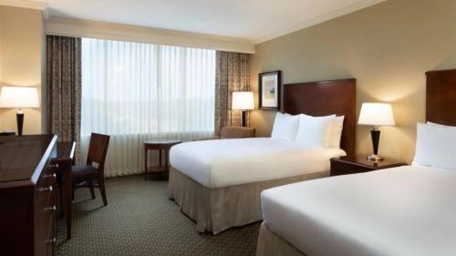 Imagen de la habitación del Hotel Hyatt Regency Houston West. Foto 19