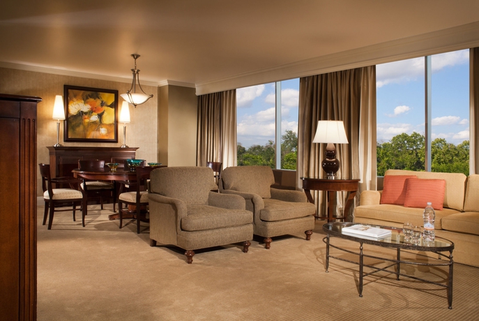 Imagen de la habitación del Hotel Hyatt Regency Houston West. Foto 6