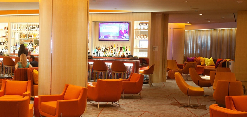 Imagen de los interiores del Hotel Hyatt Regency Irvine. Foto 6