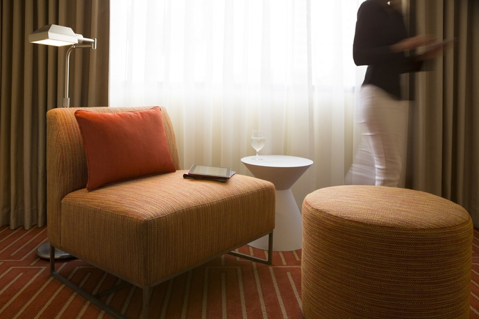 Imagen de los interiores del Hotel Hyatt Regency Irvine. Foto 7