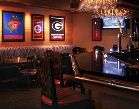 Imagen del bar/restaurante del Hotel Hyatt Regency Jacksonville Riverfront. Foto 3