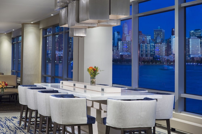 Imagen de los interiores del Hotel Hyatt Regency Jersey City on the Hudson. Foto 17