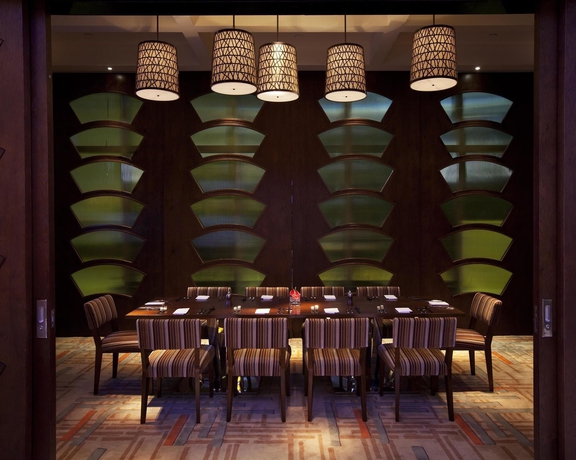 Imagen del bar/restaurante del Hotel Hyatt Regency Jinan. Foto 5