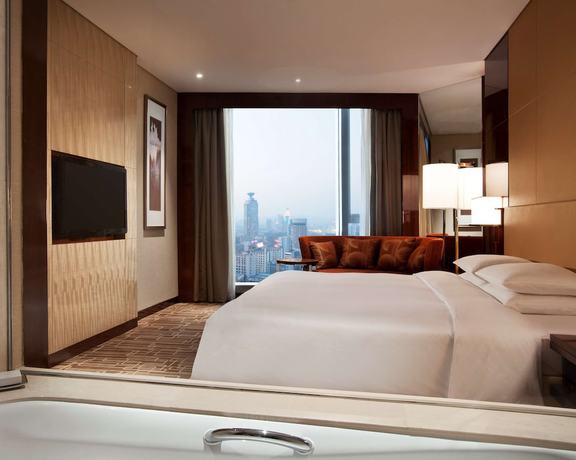 Imagen de la habitación del Hotel Hyatt Regency Jinan. Foto 11