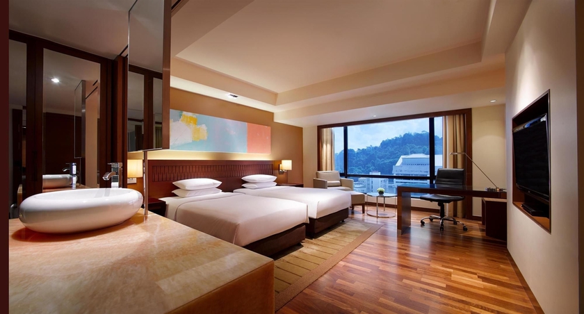 Imagen de la habitación del Hotel Hyatt Regency Kinabalu. Foto 5