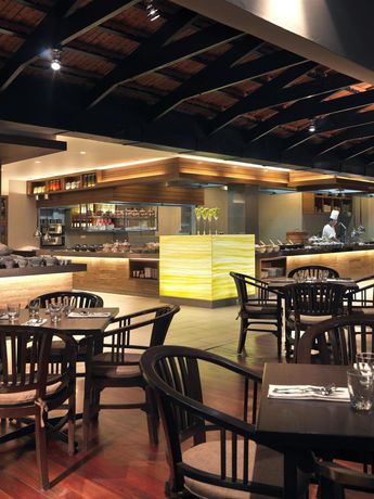 Imagen del bar/restaurante del Hotel Hyatt Regency Kuantan Resort. Foto 3