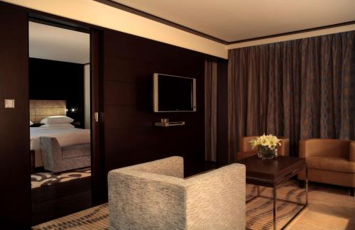 Imagen de la habitación del Hotel Hyatt Regency Kyiv. Foto 18