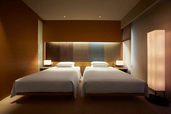 Imagen de la habitación del Hotel Hyatt Regency Kyoto. Foto 8