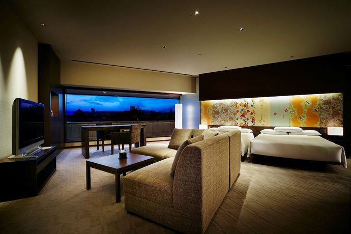 Imagen de la habitación del Hotel Hyatt Regency Kyoto. Foto 10