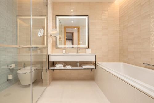 Imagen de la habitación del Hotel Hyatt Regency Lisbon. Foto 2