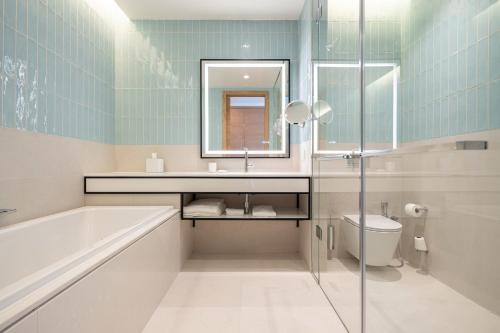 Imagen de la habitación del Hotel Hyatt Regency Lisbon. Foto 4
