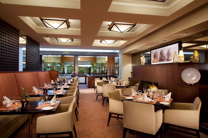 Imagen del bar/restaurante del Hotel Hyatt Regency Lisle Near Naperville. Foto 5